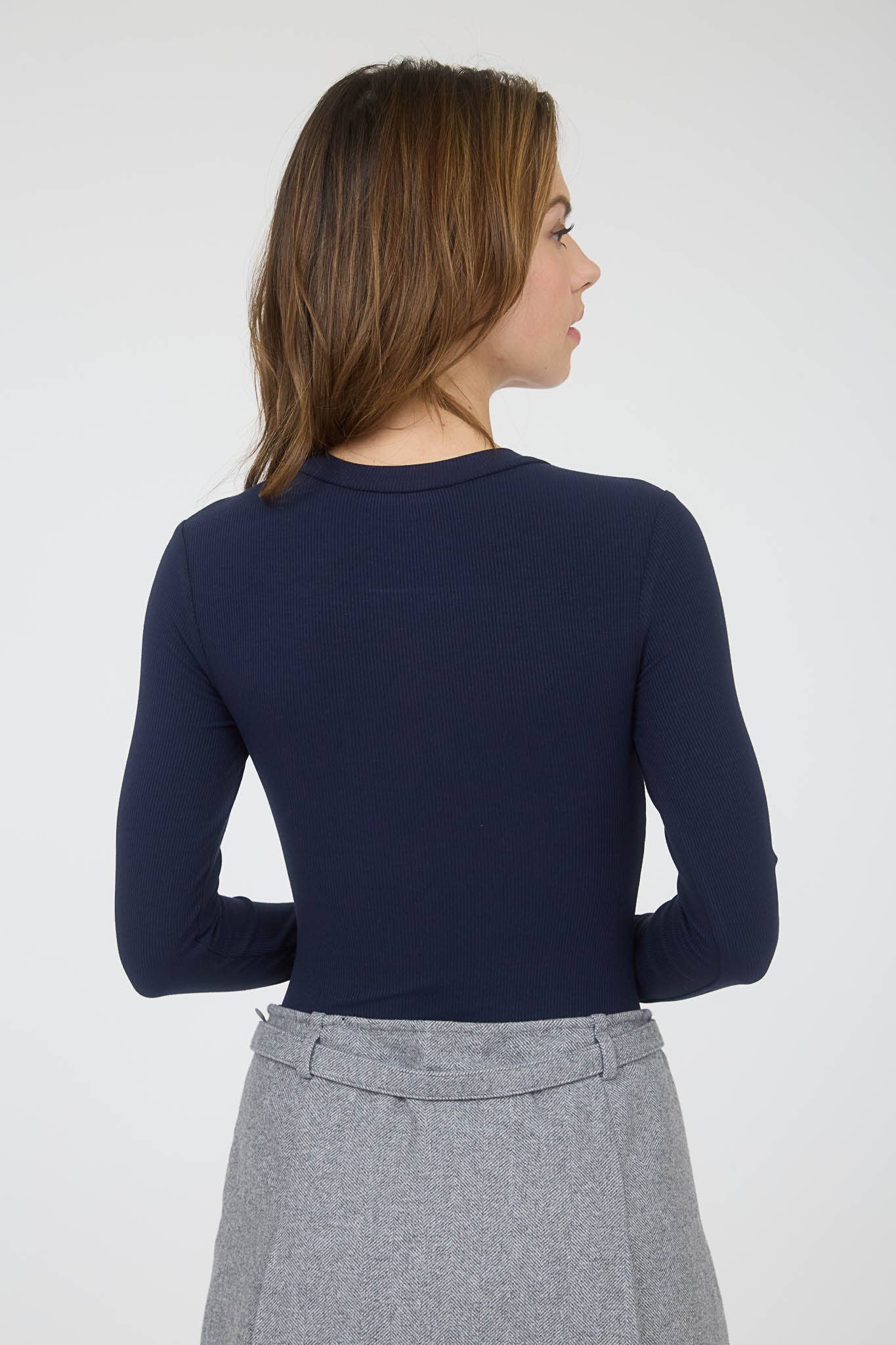 ROUND NECK LONG SLEEVE SWEATER KNIT BODYSUIT: OXBLOOD