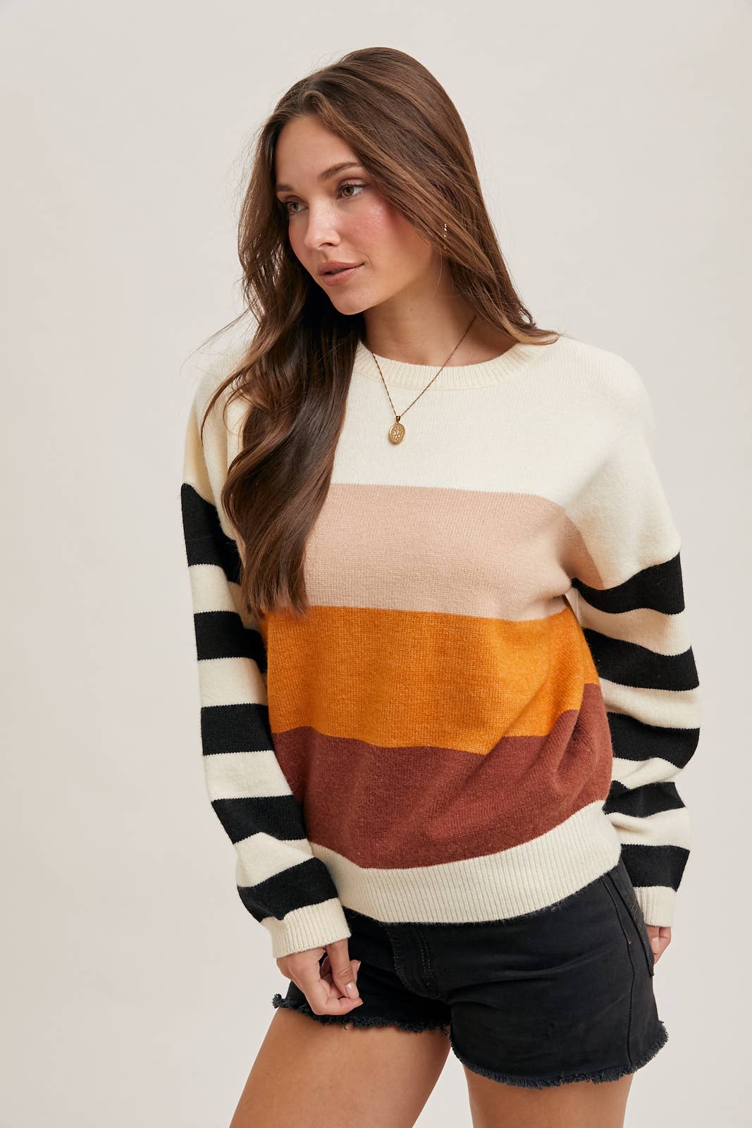 COLOR BLOCK SWEATER PULLOVER: BEIGE/HAZELNUT