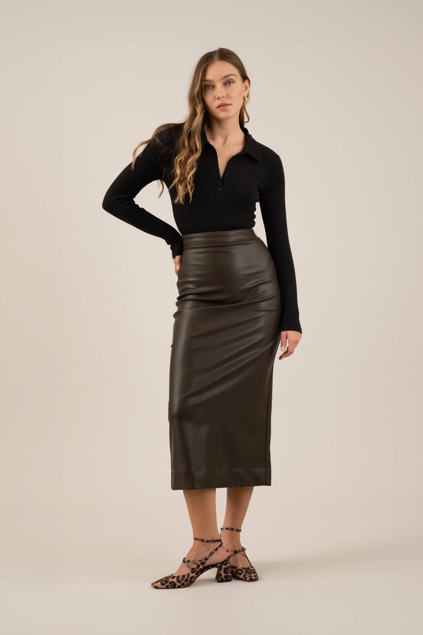SOLID COLLARED LONG SLEEVE BODYSUIT: BLACK