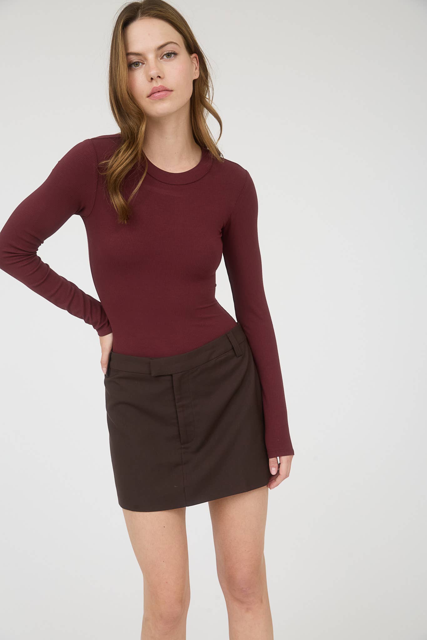 ROUND NECK LONG SLEEVE SWEATER KNIT BODYSUIT: OXBLOOD