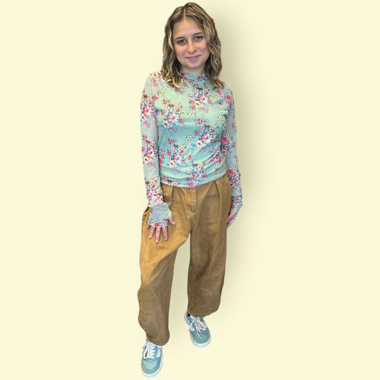 MOCK NECK LONG SLV FLORAL PRINT STRETCHY MESH TOP: LIGHT SAGE