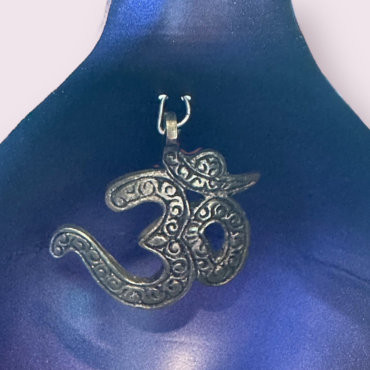 Ohm Tea Light Holder