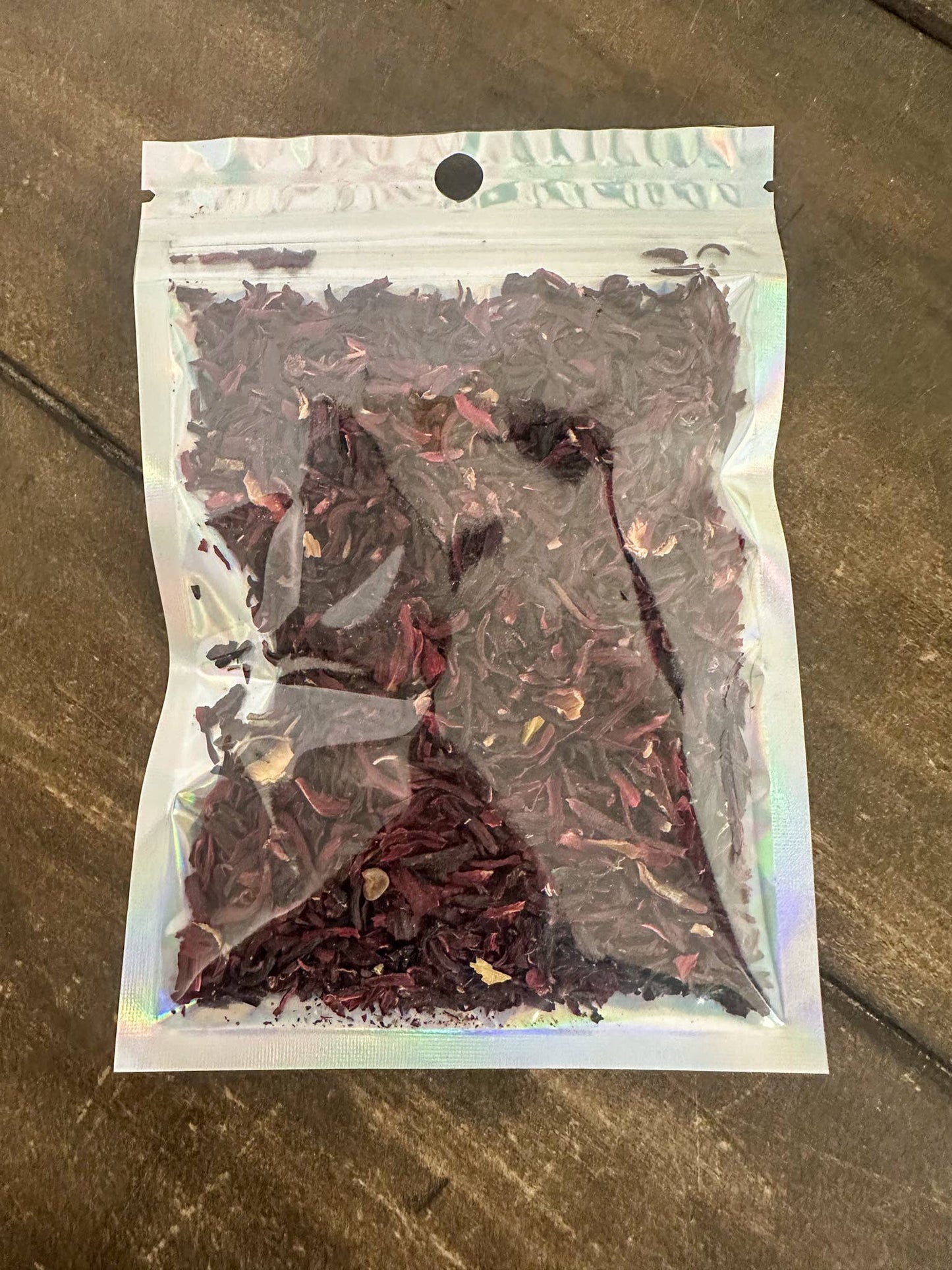 Hibiscus: 8g