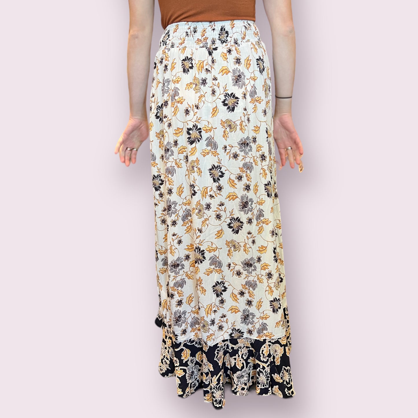 Ruffle Slit Maxi Skirt