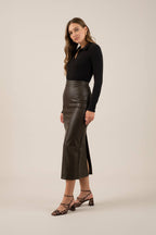 SOLID COLLARED LONG SLEEVE BODYSUIT: BLACK