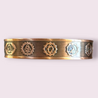 Magnetic Copper Bracelet - Seven Chakras - Antique Copper