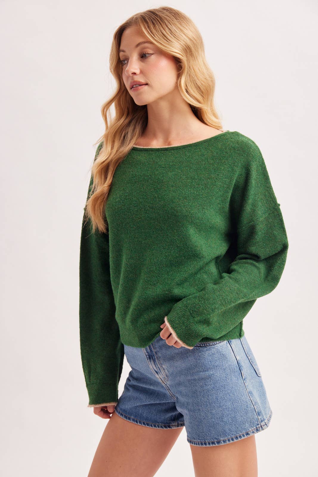 BOAT NECK ROLLED TRIM SOFT HEATHERED KNIT PULLOVER: HUNTER GREEN