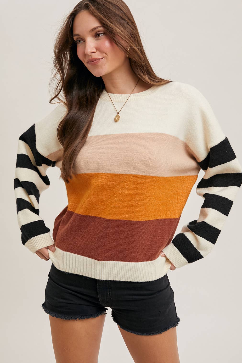 COLOR BLOCK SWEATER PULLOVER: BEIGE/HAZELNUT