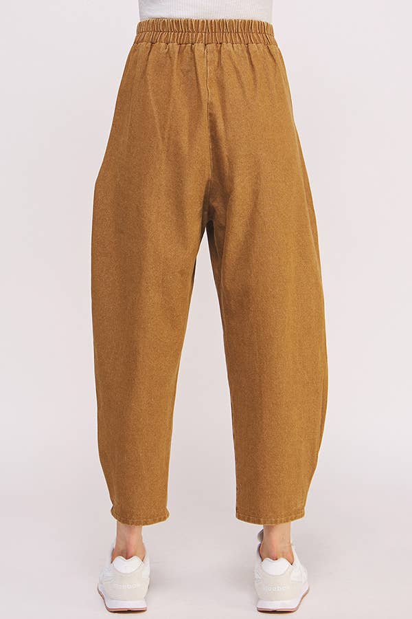 HIGH WAIST PLEATED BAGGY ANKLE LENGTH TROUSERS: MOCHA