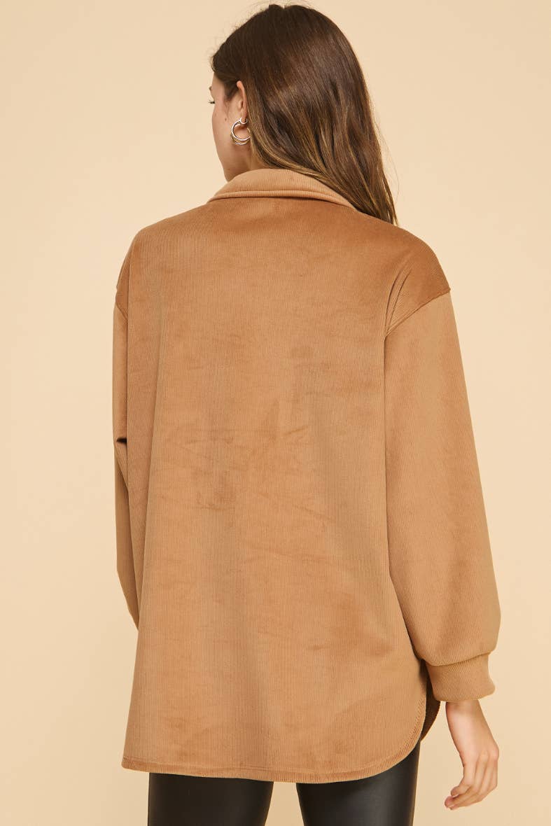 Amicis Lilian Oversized  Shirt: Camel
