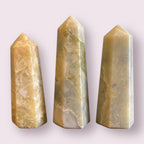 Serpentine Tapered Obelisk Standing Point