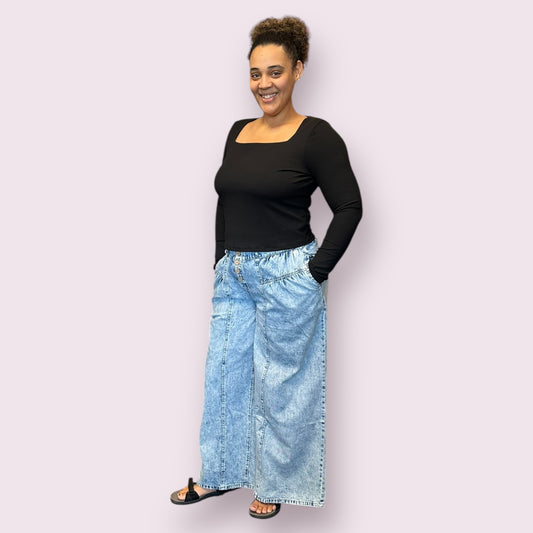 DENIM PLEATED RETRO HIGH-RISE WIDE LEG JEANS: LT.WASH