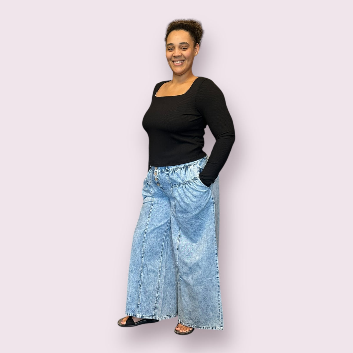DENIM PLEATED RETRO HIGH-RISE WIDE LEG JEANS: LT.WASH