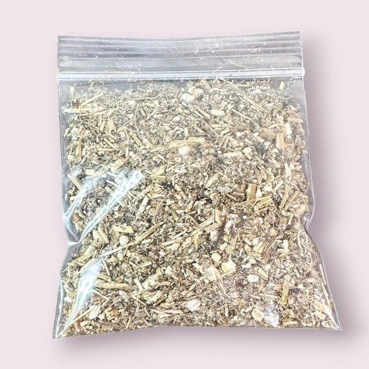 Mugwort Herb: 8g