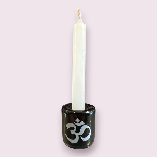 Om MINI CANDLE HOLDERS WITH DESIGN