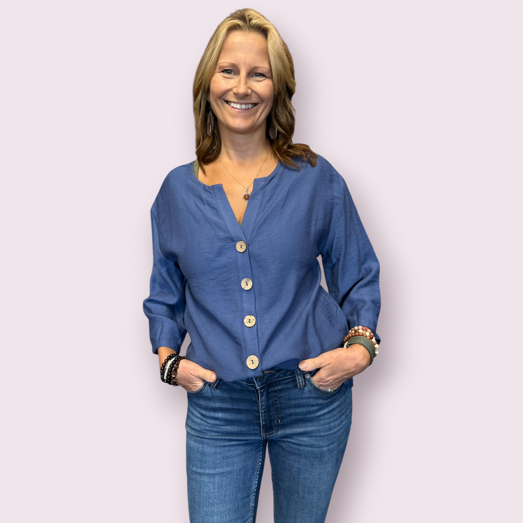 Women's Relaxed V-Neck Button Up Roll Sleeve Blouse: Blue