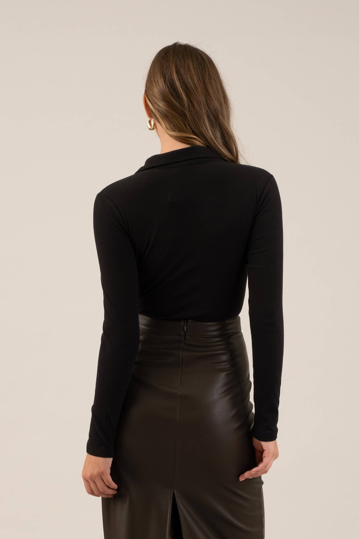 SOLID COLLARED LONG SLEEVE BODYSUIT: BLACK