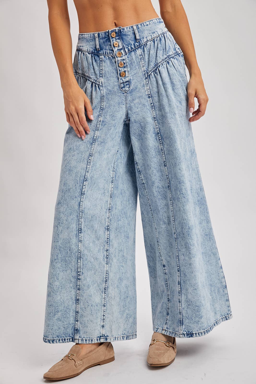 DENIM PLEATED RETRO HIGH-RISE WIDE LEG JEANS: LT.WASH