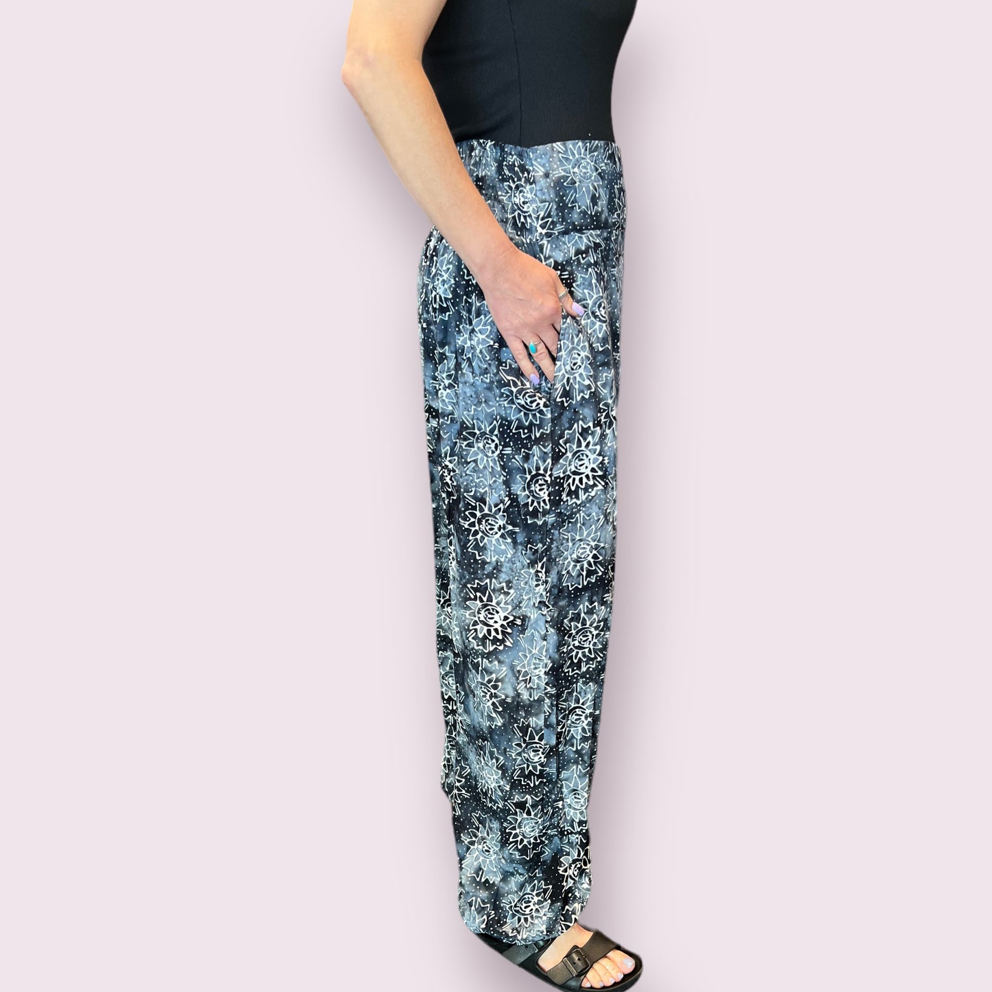 Batik Tie-Dye Tapered Pants Black