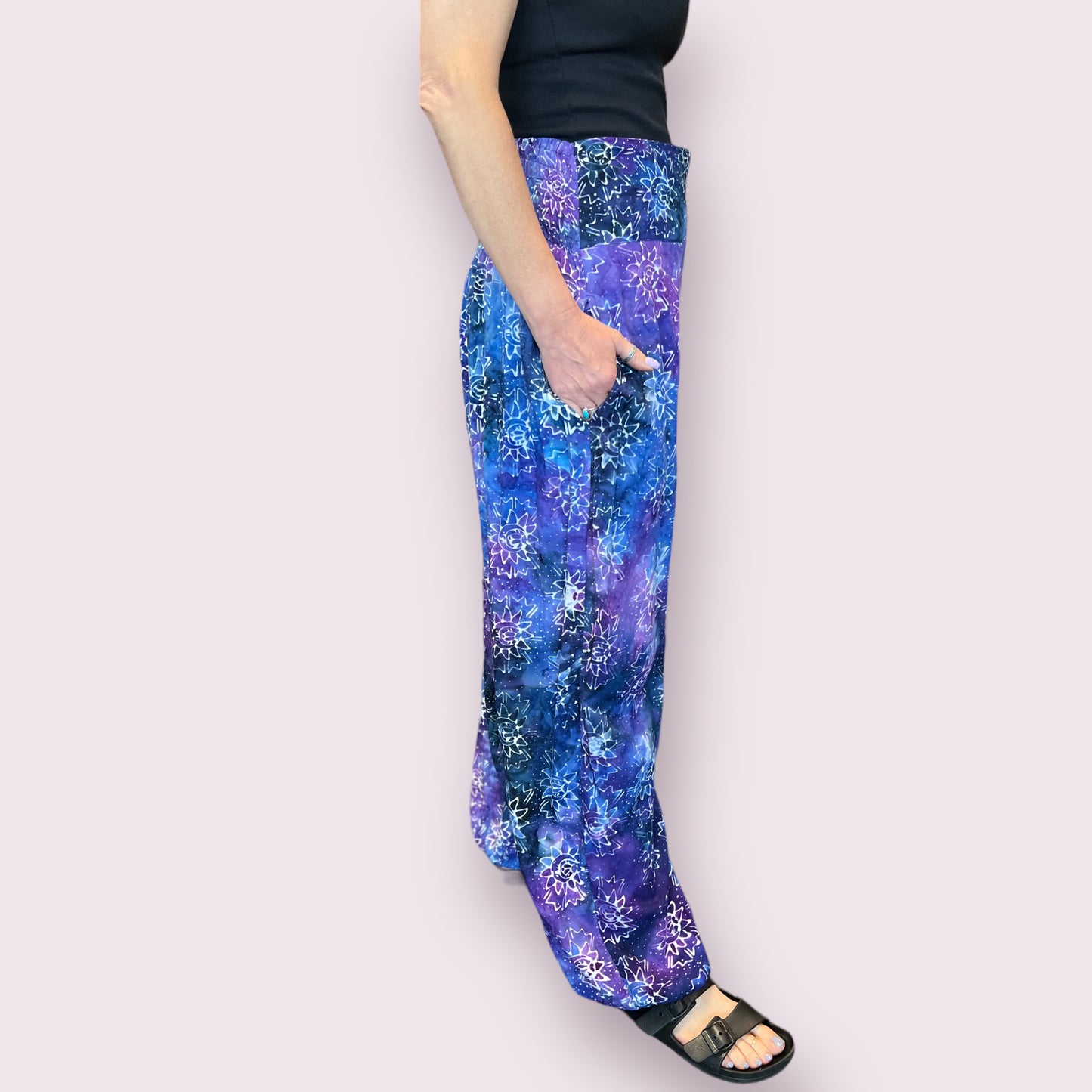 Batik Tie-Dye Tapered Pants Blue