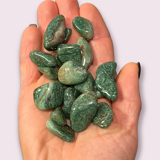 Green Quartz Tumbled Stone